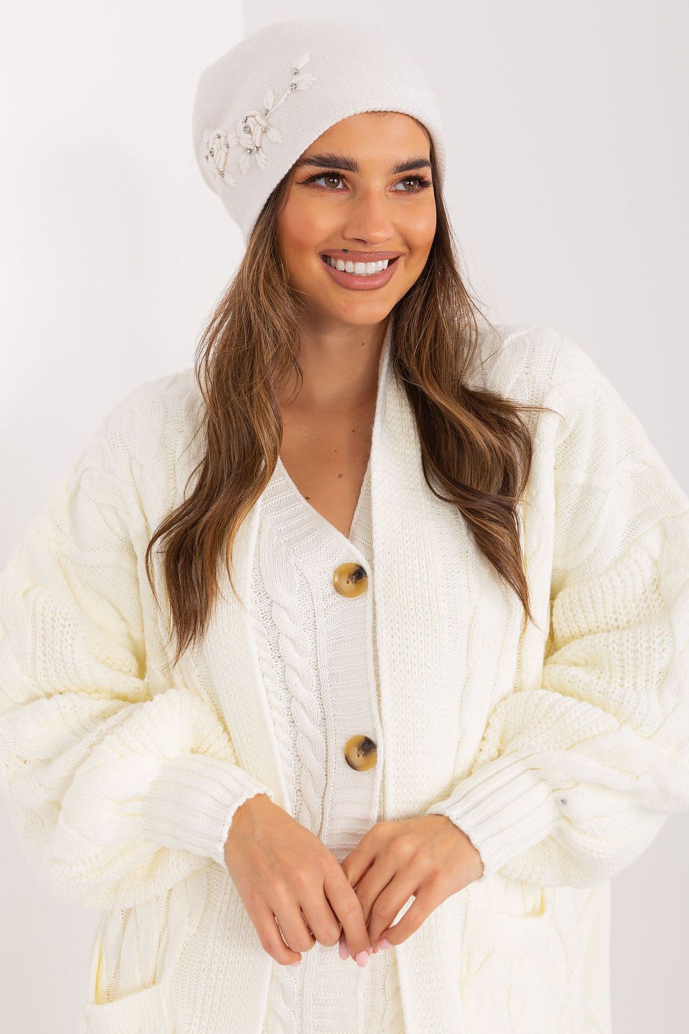Bonnet model 187550 AT