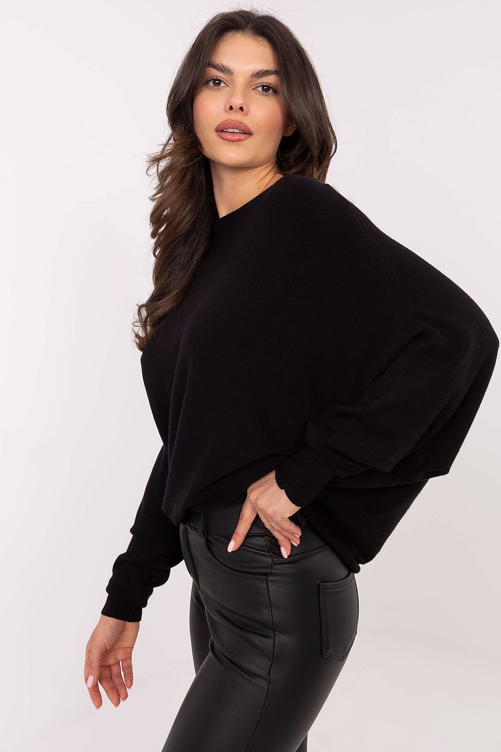 Chandail model 203812 Italy Moda