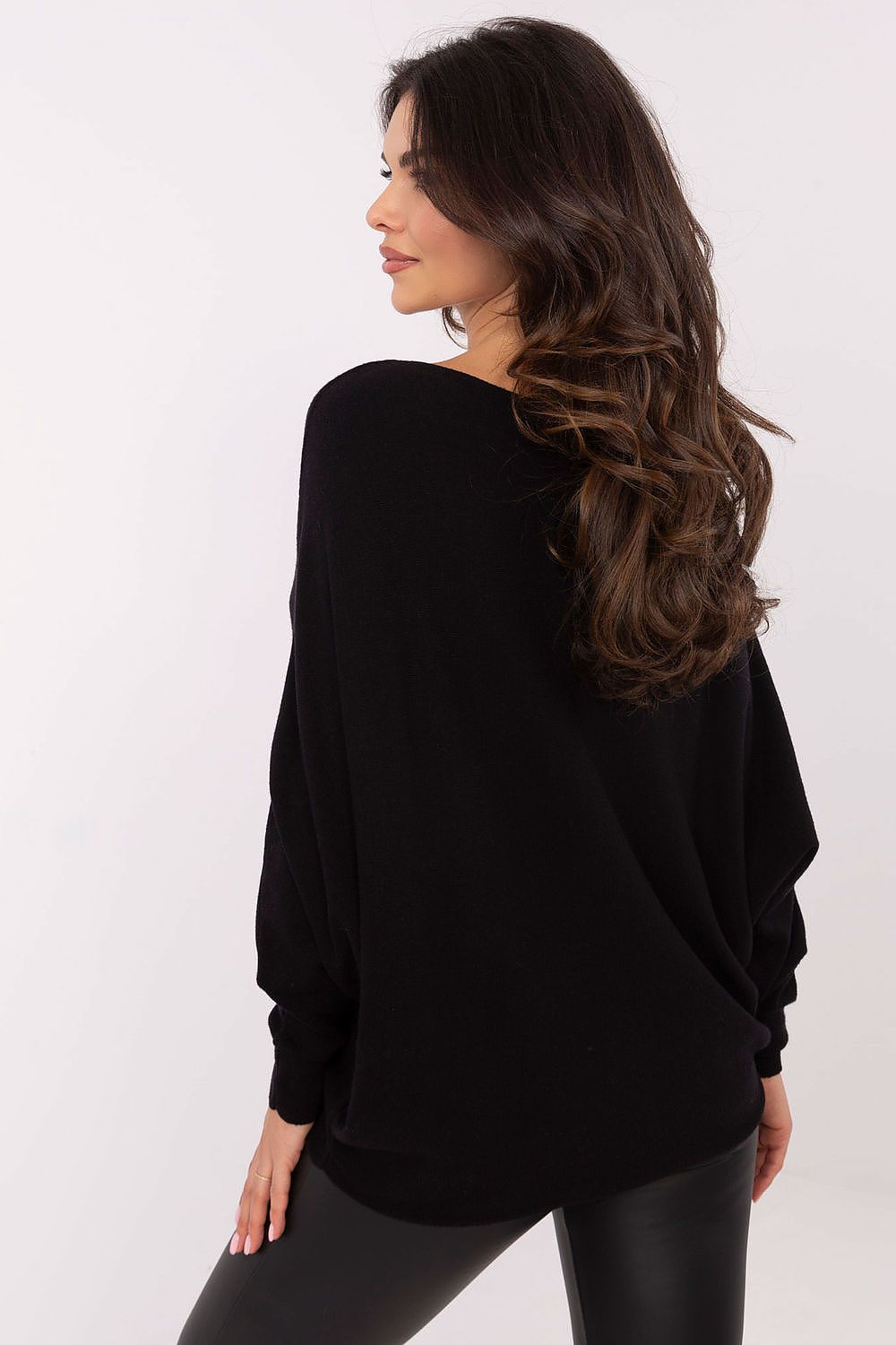 Chandail model 203812 Italy Moda