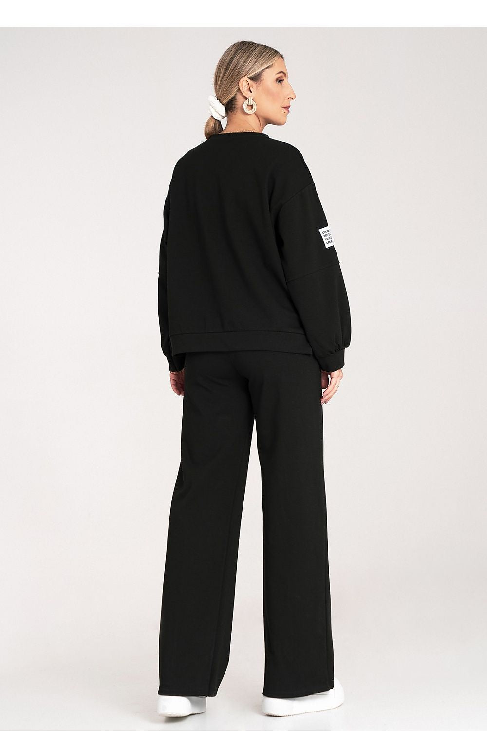 L`ensemble model 214822 Figl