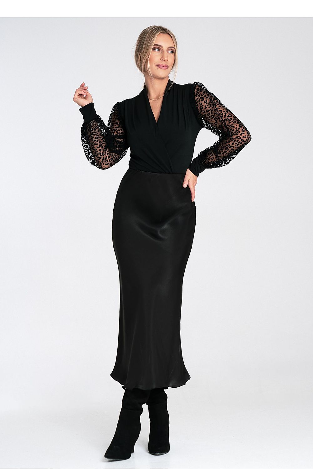 Jupe model 214938 Figl