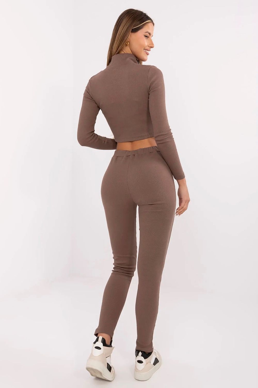 L`ensemble model 215919 Rue Paris