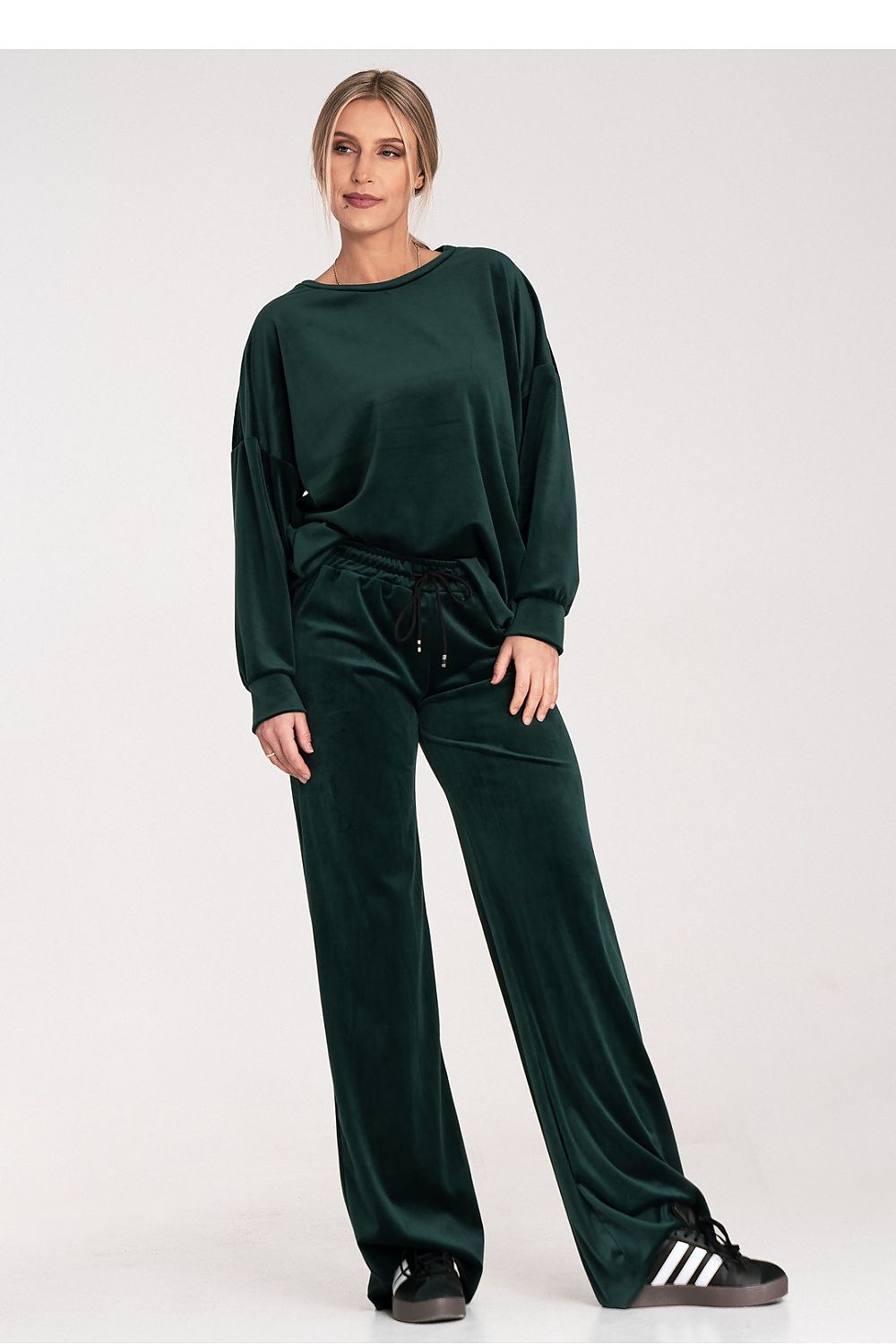 L`ensemble model 217078 Figl