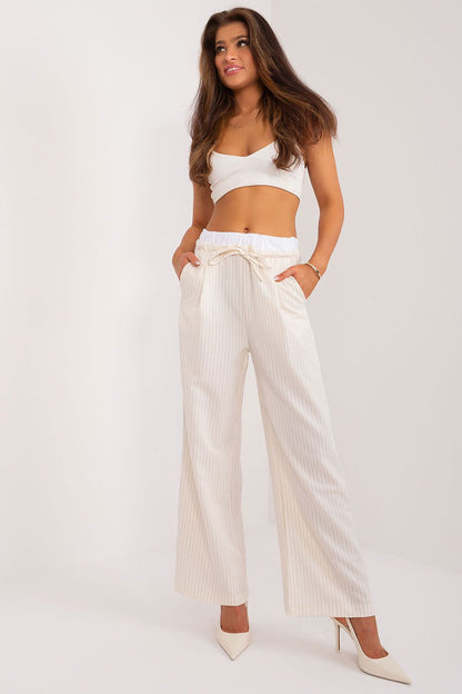  Pantalon femme model 196168 Italy Moda 