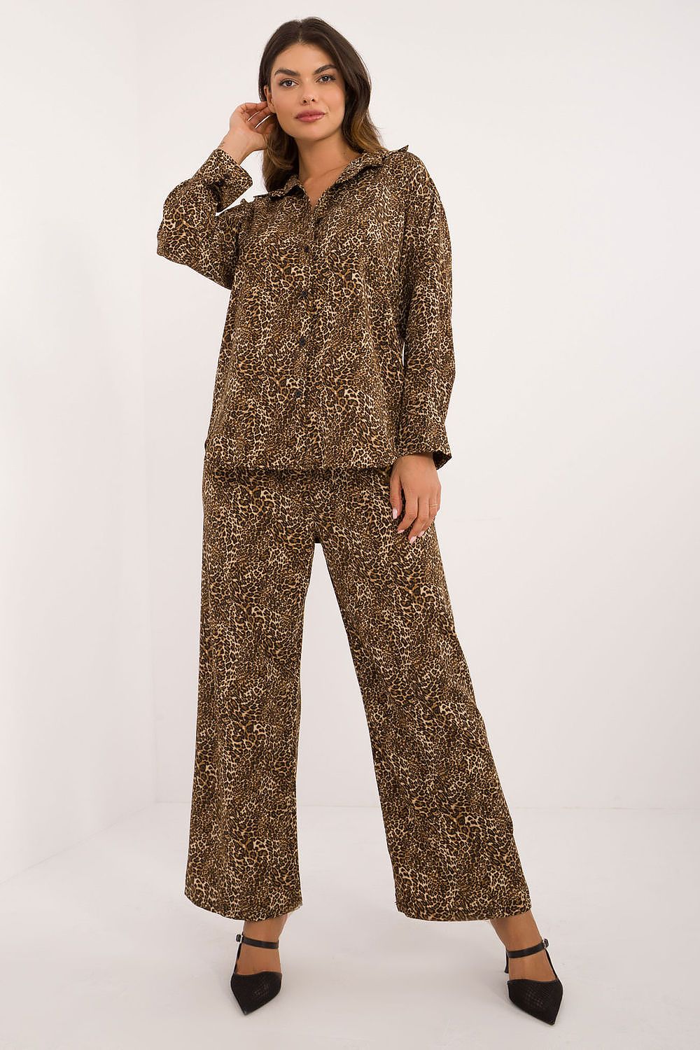  L`ensemble model 200214 Italy Moda 