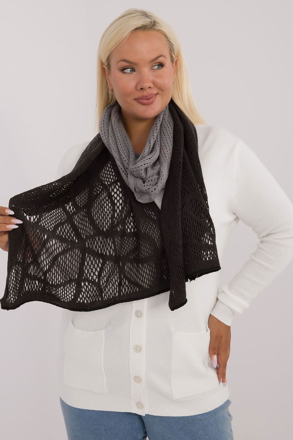  Châle model 200849 AT 