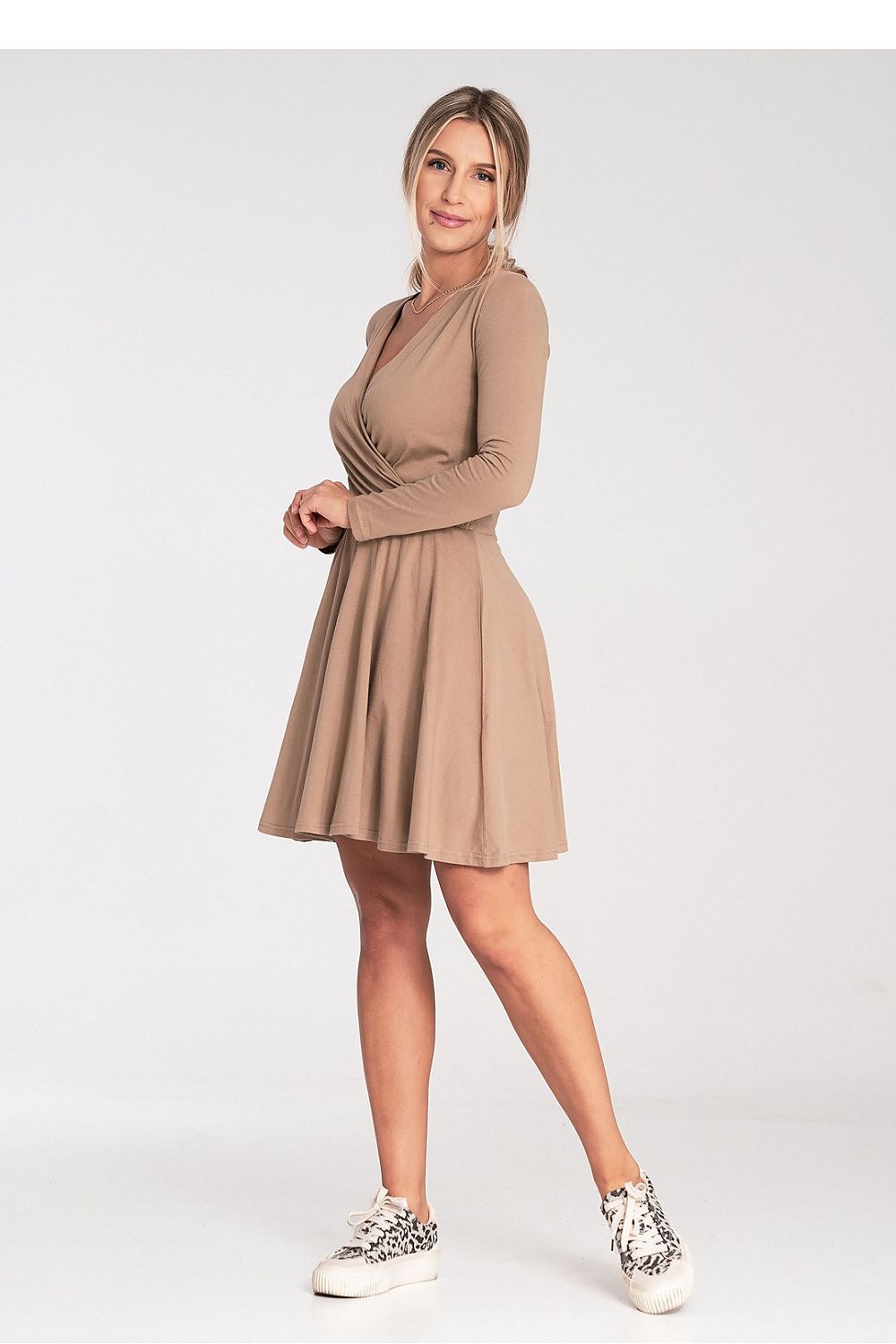  Robe de jour model 203142 Figl 
