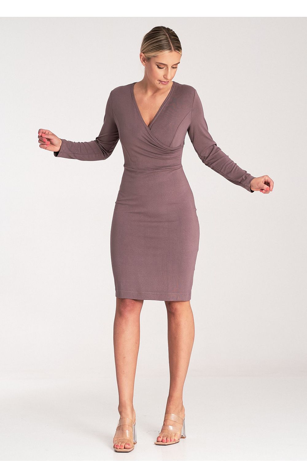  Robe de jour model 204306 Figl 