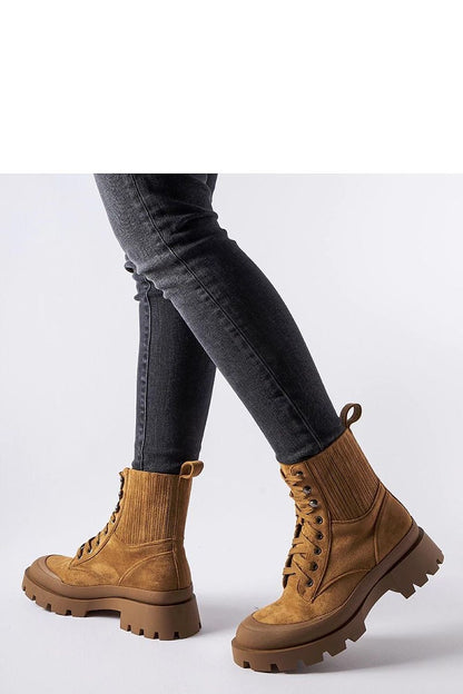  Bottes model 204828 Solea 