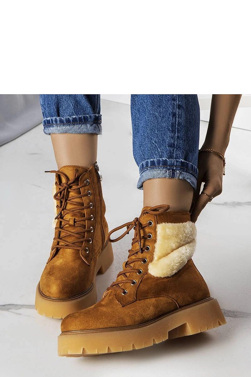  Bottes model 205878 Solea 