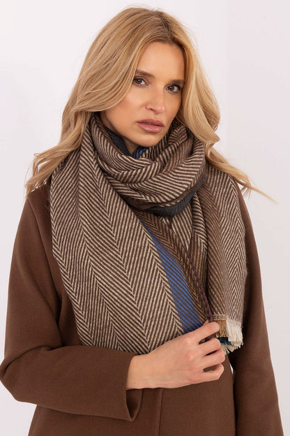  Châle model 206038 AT 