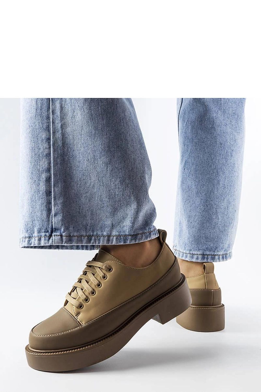  Chaussures Basses model 207043 Solea 