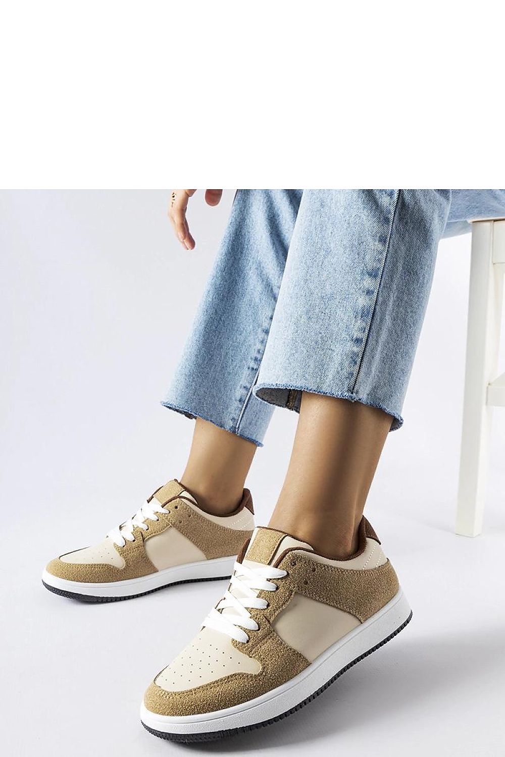  Baskets model 207708 Solea 