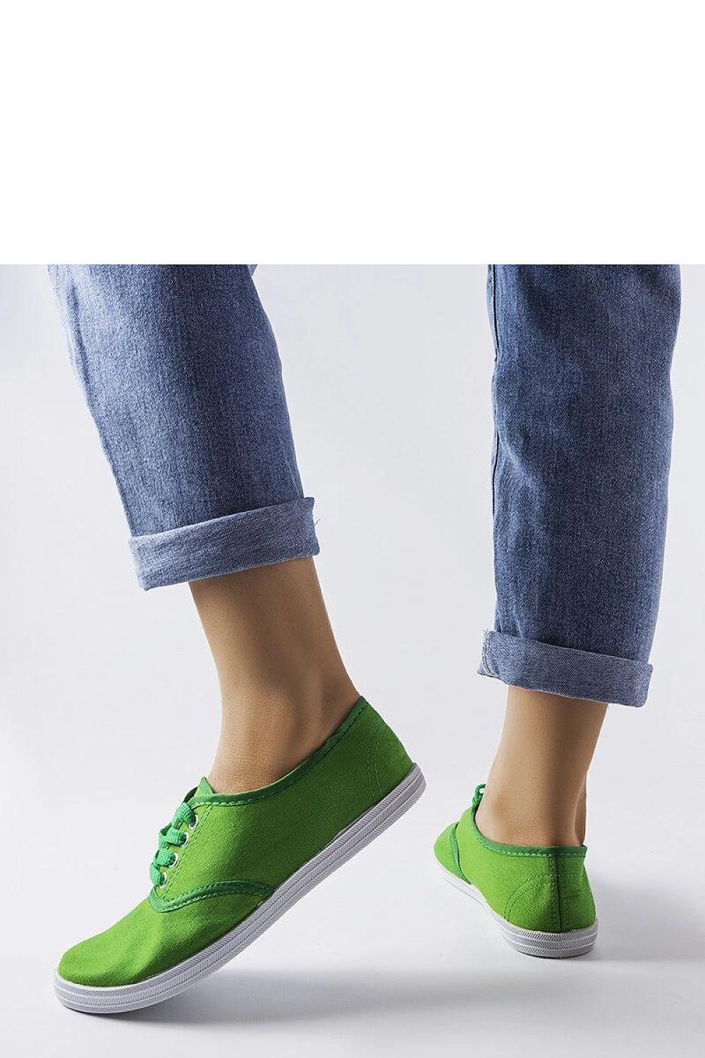  Baskets model 207779 Solea 
