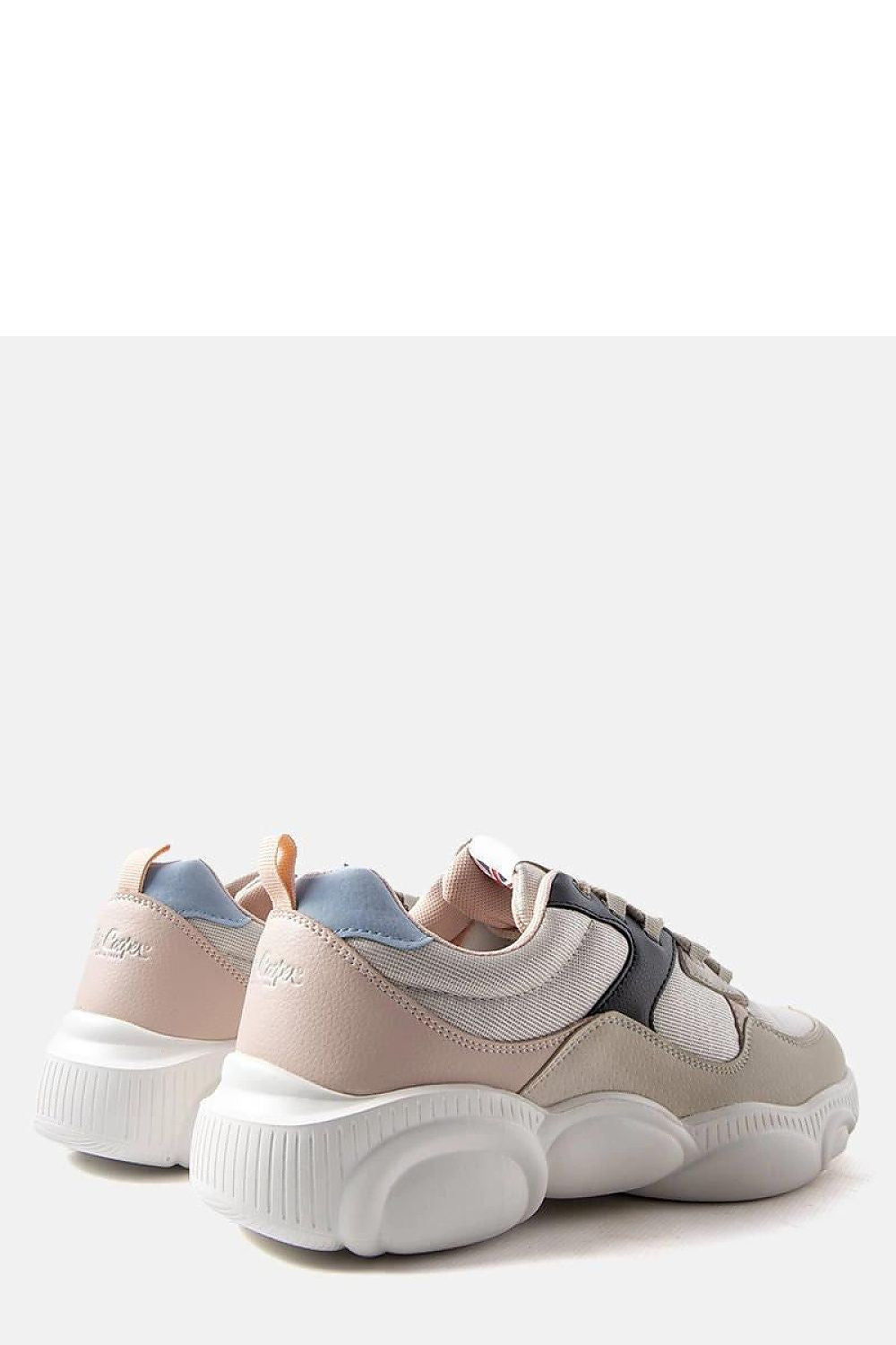  Baskets model 207807 Solea 