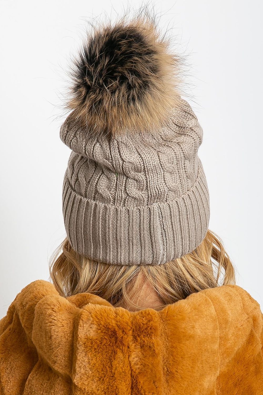  Bonnet model 208257 AT 