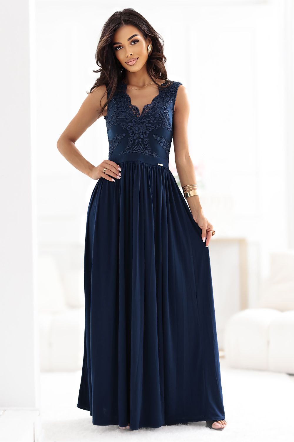  Robe longue model 217775 Numoco 
