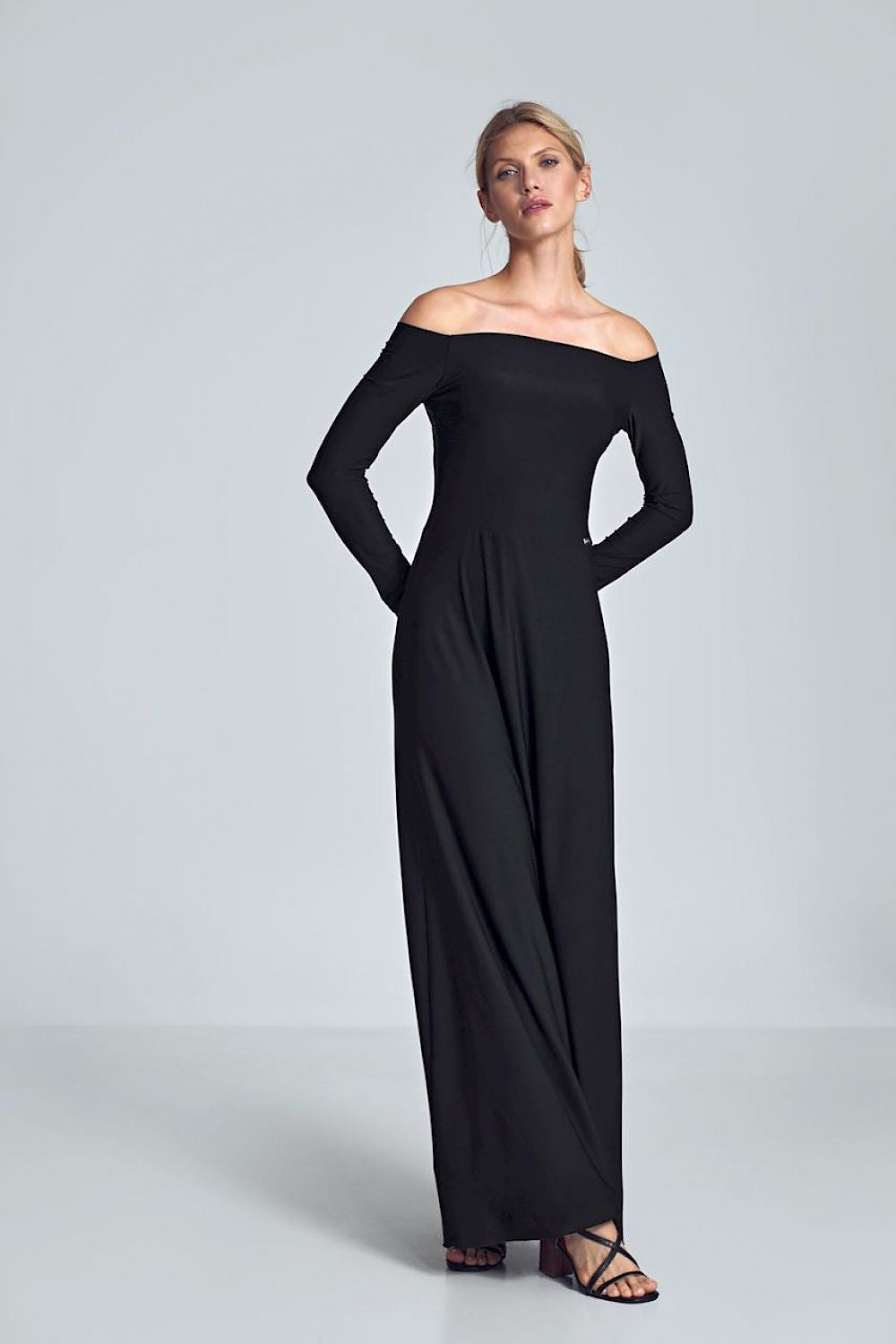  Robe longue model 147924 Figl 