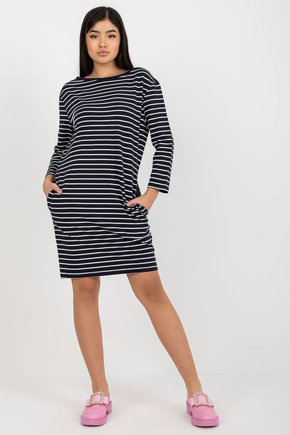  Robe de jour model 175408 Rue Paris 